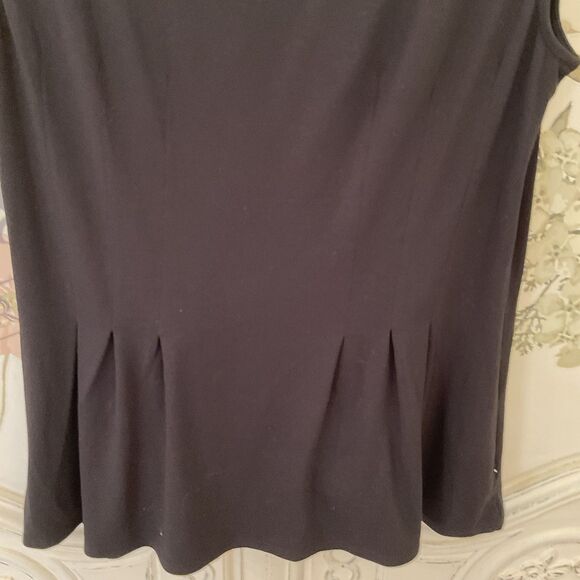 Banana Republic Women's S Black Sleeveless Tank Top Pleated Casual Minimalist - Picture 6 of 9